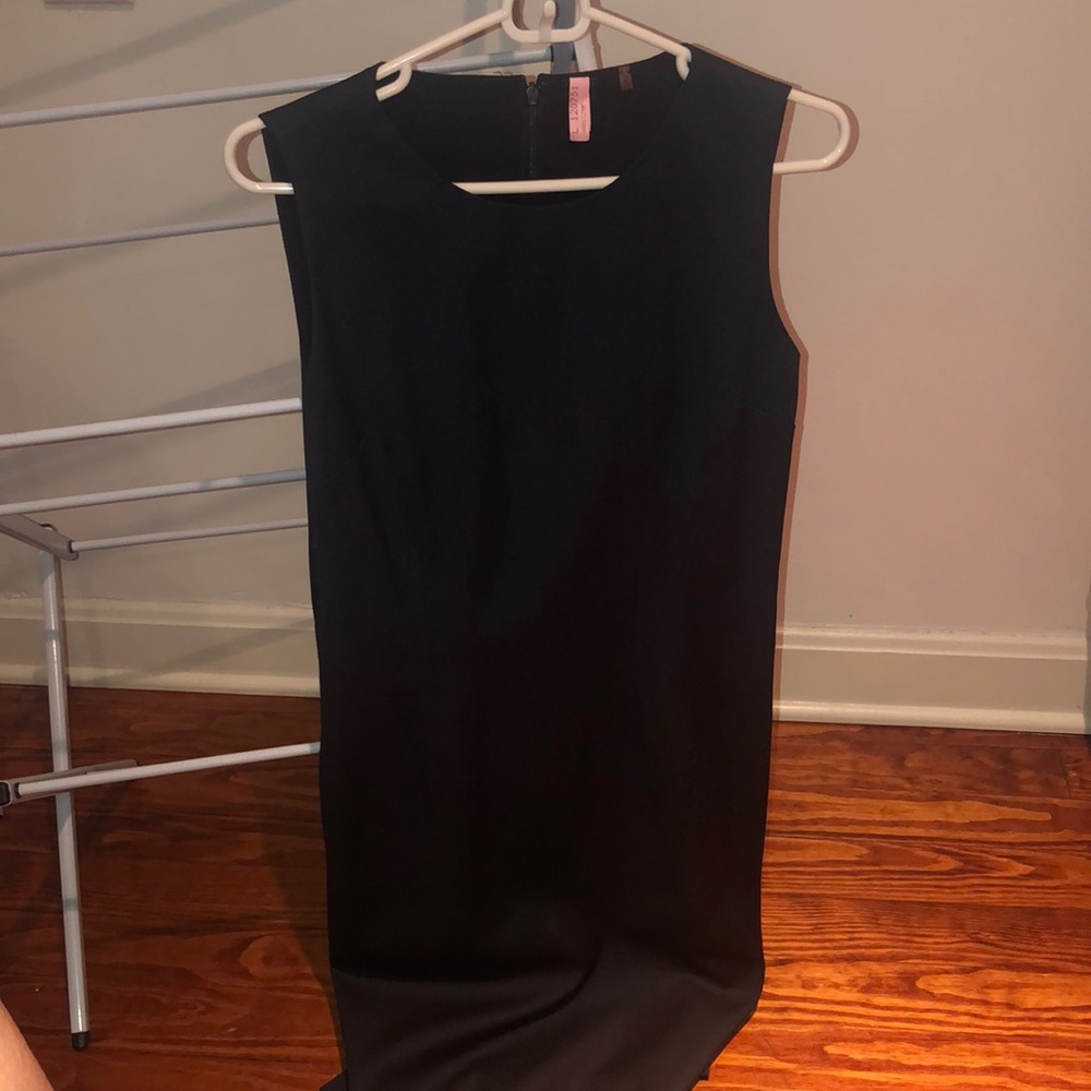Elie Tahari Dress